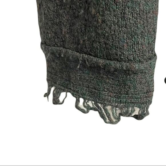 FREE PEOPLE Boho Irresistible Oversized Wool V-Neck Sweater Green XS - Picture 6 of 11